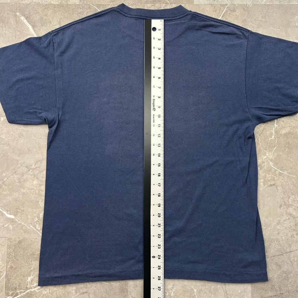 90s Vintage Cleveland Indians Graphic Tee Mens Large Wahoo Made in USA - Picture 8 of 9